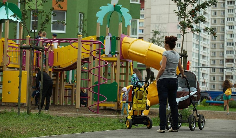 На установку детских площадок в Нижнем Новгороде выделено 15 миллионов рублей
