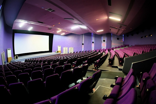 Нижегородцы смогут весь март смотреть фильмы в киноцентре "Рекорд" бесплатно