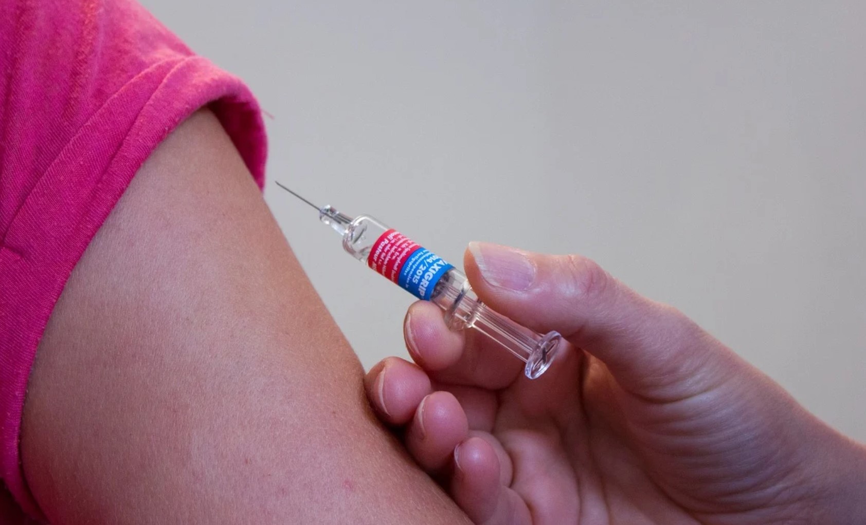 Более 16 тысяч человек ежедневно проходят вакцинацию от коронавируса в Нижегородской области