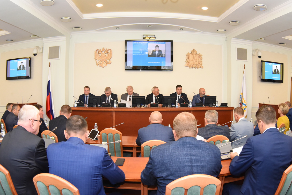 Общественную палату Нижегородской области наделили правом законодательной инициативы